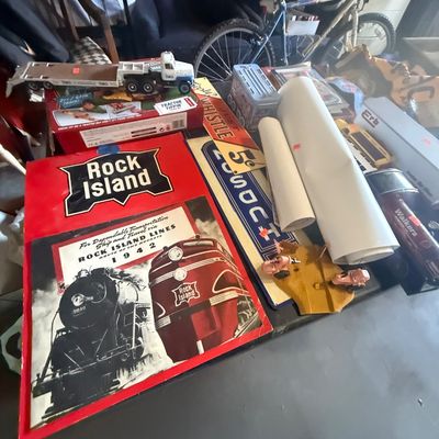 Estate sale photo