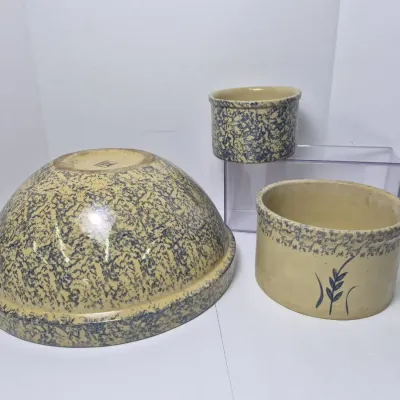 Vintage Robinson Ransbottom Roseville OH Spongeware Large Mixing Bowl & More