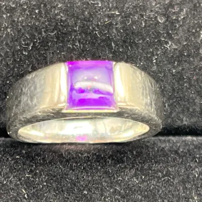 A&Z CO. Modernist 14K Gold Square Amethyst Ring
