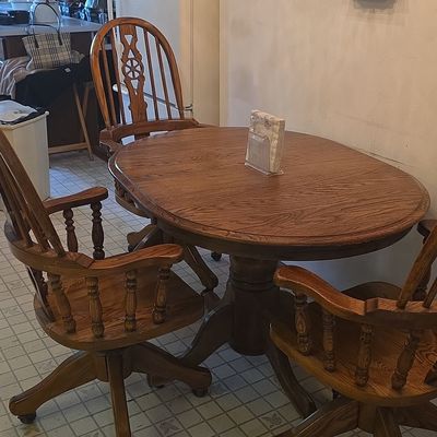 Sale Photo Thumbnail #17: Vintage Oak Pedestal Dining Set with Spindle Back Swivel Chairs