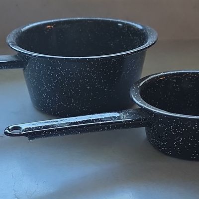 Sale Photo Thumbnail #125: Vintage Black Speckled Enamelware Saucepan Set