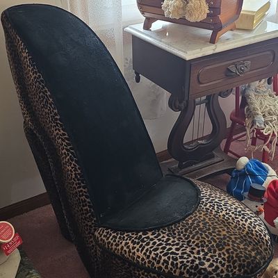 Sale Photo Thumbnail #63: High Heel Shoe Chair