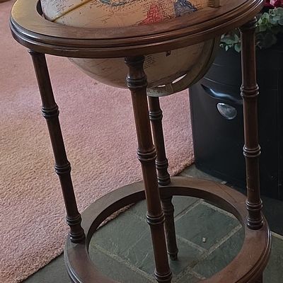 Sale Photo Thumbnail #38: Replogle Floor Standing World Globe