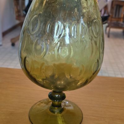 Sale Photo Thumbnail #130: Mid-Century Modern Italian Empoli Olive Green Optic Glass Brandy Snifter Vase
