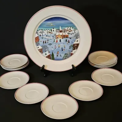 Rare Villeroy & Boch "Naif Christmas" 13-Piece Serving Platter and Plate Set