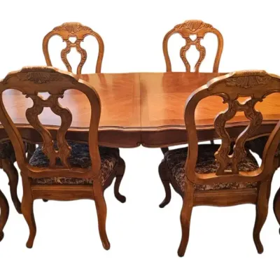 Vintage Bernhardt French Country Dining Table Set... High-End Craftsmanship!