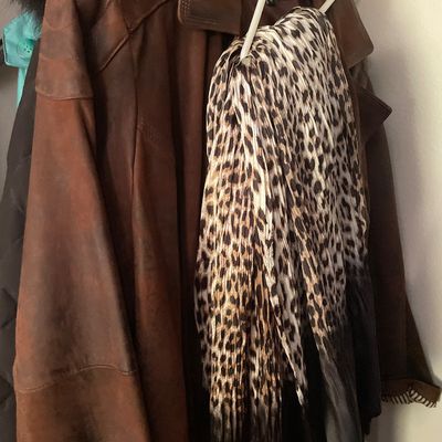 Sale Photo Thumbnail #141: Women’s jackets