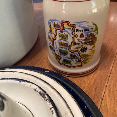 Sale Photo Thumbnail #183: Misc items