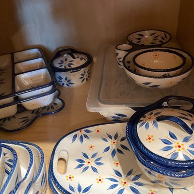 Sale Photo Thumbnail #713: Kitchen