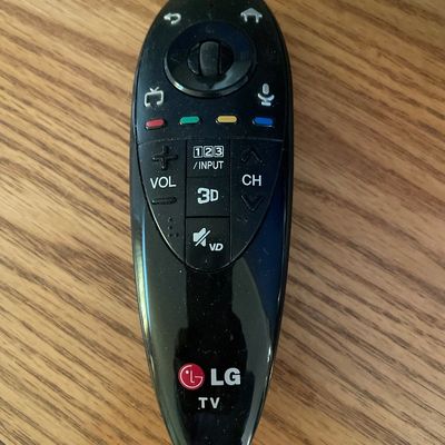 Sale Photo Thumbnail #211: With remote