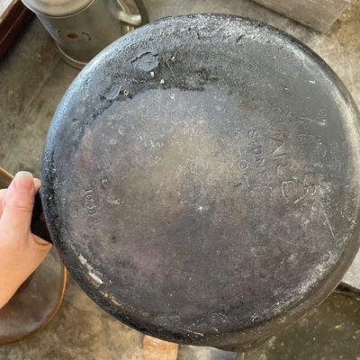 Sale Photo Thumbnail #749: Vintage items