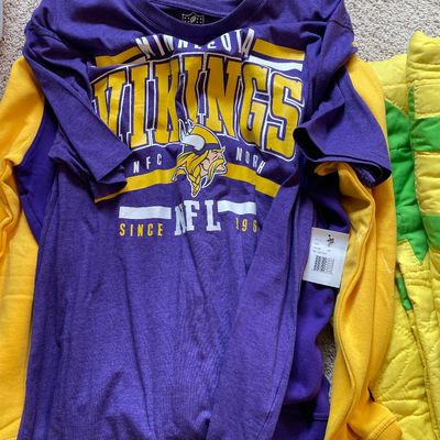 Sale Photo Thumbnail #313: 3XL and XLand 2XL sizes
