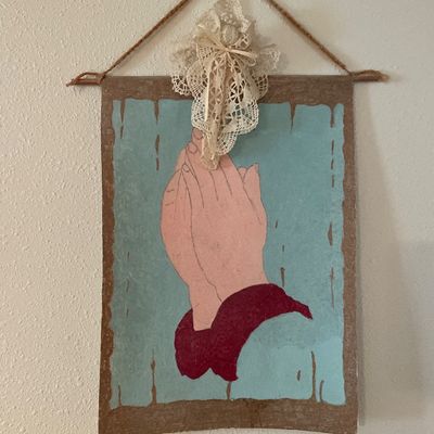 Sale Photo Thumbnail #520: Praying hands drawing