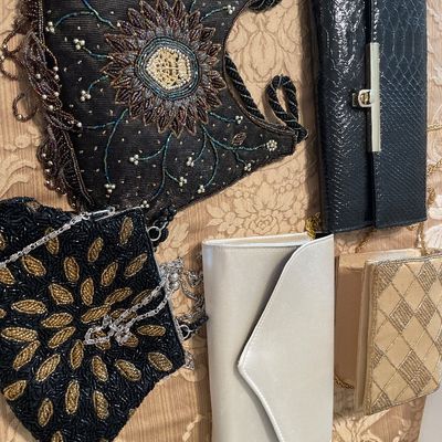 Sale Photo Thumbnail #325: Beaded hand bags