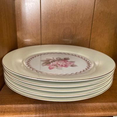 Sale Photo Thumbnail #33: Includes oval bowl and platter with cream and sugar