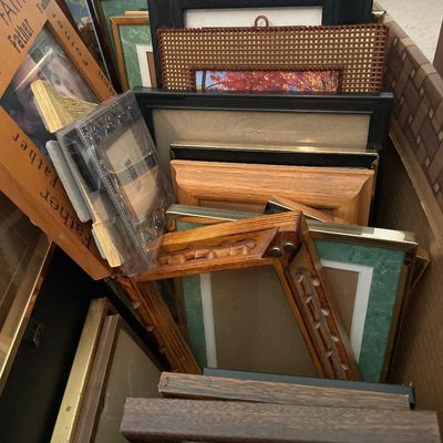 Sale Photo Thumbnail #640: Frames