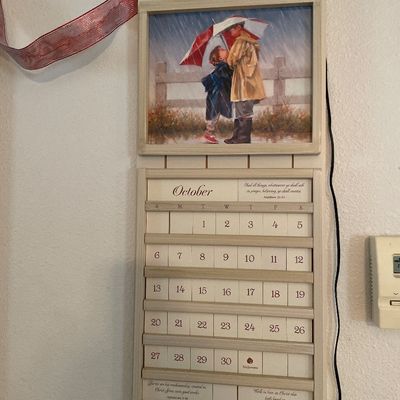 Sale Photo Thumbnail #542: Wood calendar