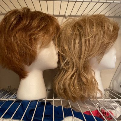 Sale Photo Thumbnail #398: Wigs