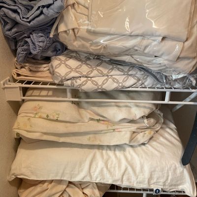 Sale Photo Thumbnail #394: Sheets