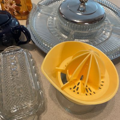 Sale Photo Thumbnail #685: Kitchen