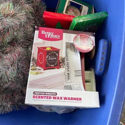 Sale Photo Thumbnail #751: Christmas items