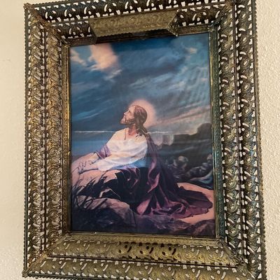 Sale Photo Thumbnail #460: Framed holographic of Jesus