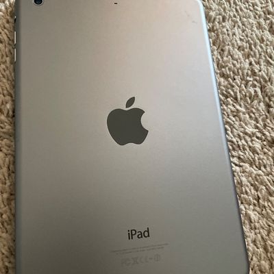Sale Photo Thumbnail #516: Black iPad needs to be charged