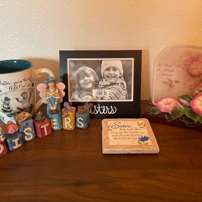Sale Photo Thumbnail #560: Sisters decor