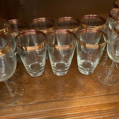 Sale Photo Thumbnail #44: Drinking glasses and stemware