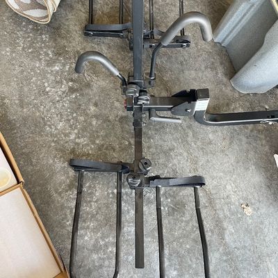 Sale Photo Thumbnail #768: Car bike rack