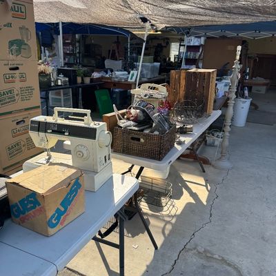 Estate sale photo