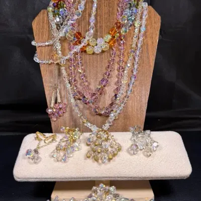 Aurora Borealis - Necklaces & Earrings - Unsigned 