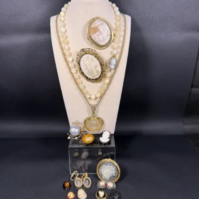 Vintage Cameo Jewelry