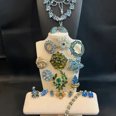 Mid-Century Rhinestones - Blues And Greens - Unsigned - Over 20 Pieces