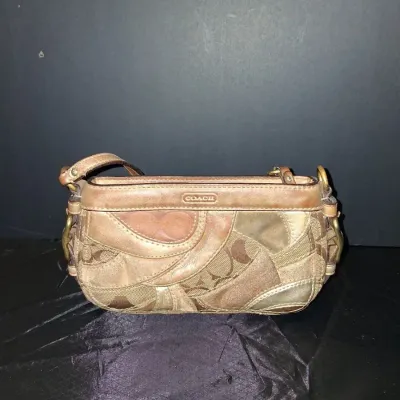 Coach Patchwork Signature Shoulder Bag – Metallic Bronze/Gold Y2K Purse