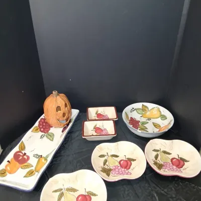 Oneida Vintage Fruit Hand-Painted Ceramic Serving Set & Pumpkin Lantern