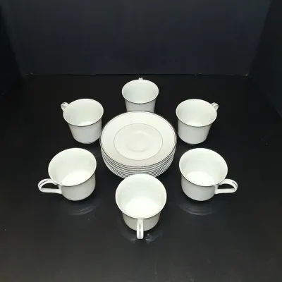 Simplicity Fine China Cups & Saucers