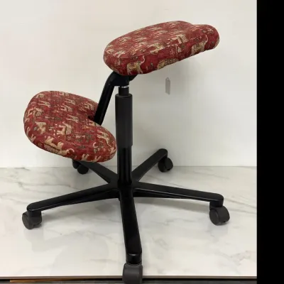 Sale Photo Thumbnail #431: Lot 9131 hag kneeling ergonomic chair adjustable height on casters