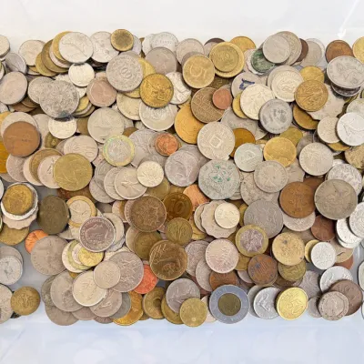 Sale Photo Thumbnail #329: Lot 9025 mixed foreign currency coins