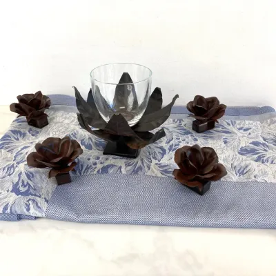 Sale Photo Thumbnail #354: Lot 9050 vietri tablecloth metal lotus candle holder napkin rings