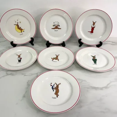 Sale Photo Thumbnail #371: Lot 9067 christmas reindeer plates