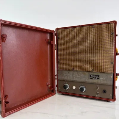 Sale Photo Thumbnail #162: Lot 8845 vintage ampex 620 amplifier speaker