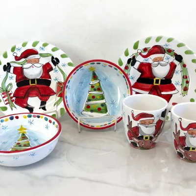 Sale Photo Thumbnail #353: Lot 9049 vietri christmas plates bowls mugs
