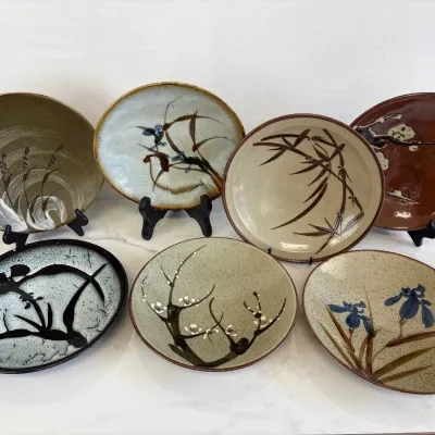 Sale Photo Thumbnail #67: Lot 8744 vintage mashiko japanese pottery plates