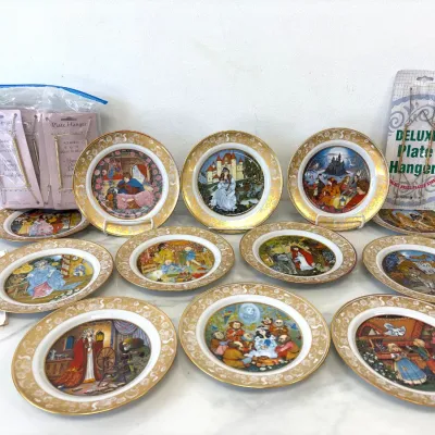 Sale Photo Thumbnail #349: Lot 9045 12 franklin porcelain grimm s fairy tales plates w hangers