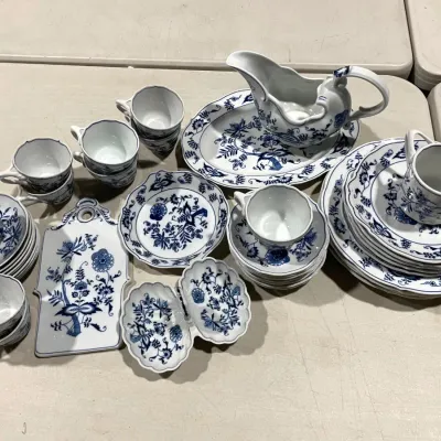Sale Photo Thumbnail #396: Lot 9093 blue danube china dishes