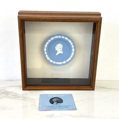 Sale Photo Thumbnail #345: Lot 9041 wedgwood george washington sweet dish