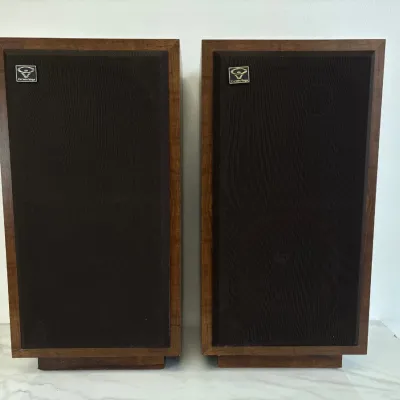 Sale Photo Thumbnail #12: Lot 8689 vintage cerwin vega digital series d 3 loudspeakers