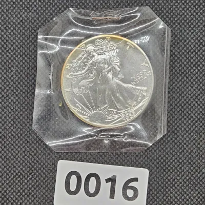 Sale Photo Thumbnail #17