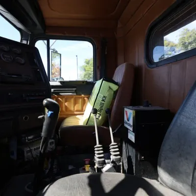 Sale Photo Thumbnail #553